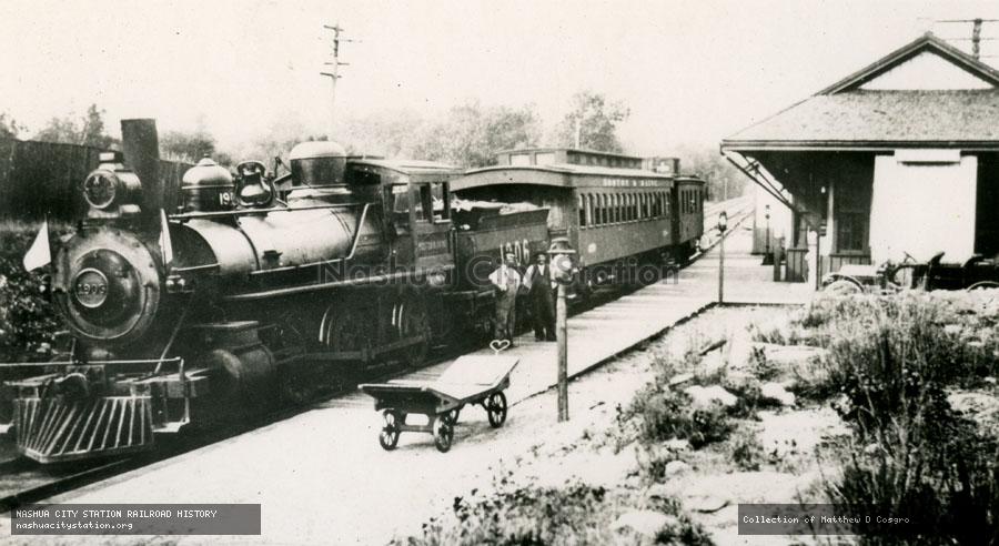 Postcard: Railroad Station, Jefferson, Massachusetts